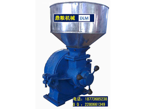 30型磨片式粉碎機、磨粉機磨粉機，磨片式，產(chǎn)量達1000公斤時,粗細可調(diào)